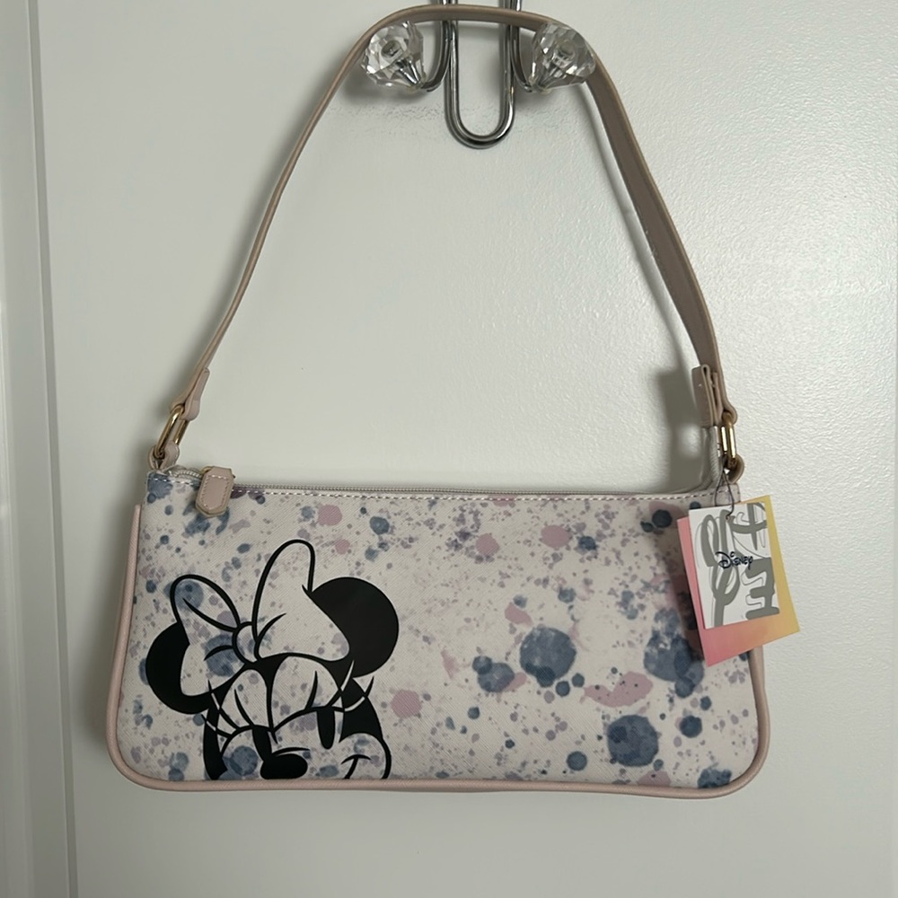 Minnie Mouse purse NWT